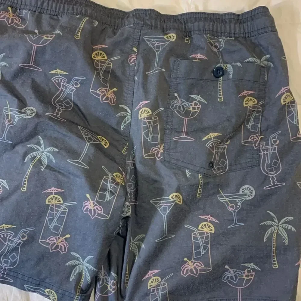 Swimming trunks, men’s large, by Good Fellow, good condition